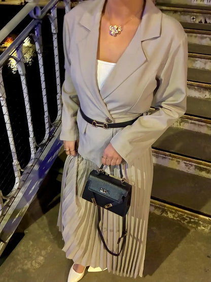 Robe blazer taupe longue plissée Maison Paris